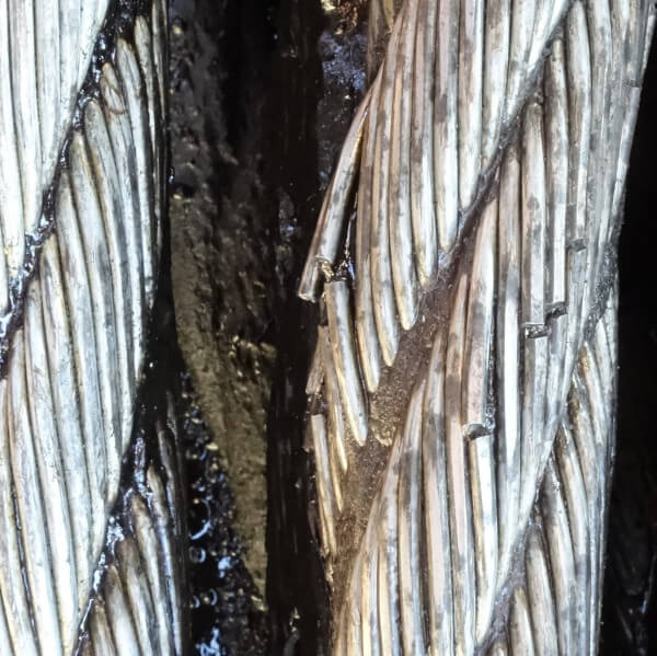 Metal rope fatigue failure